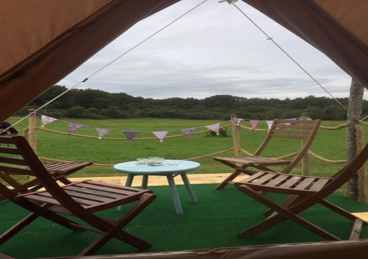 French Fields Luxury Glamping Original Mongolian Yurt Ξενοδοχείο Le-Vieux-Cerier Εξωτερικό φωτογραφία